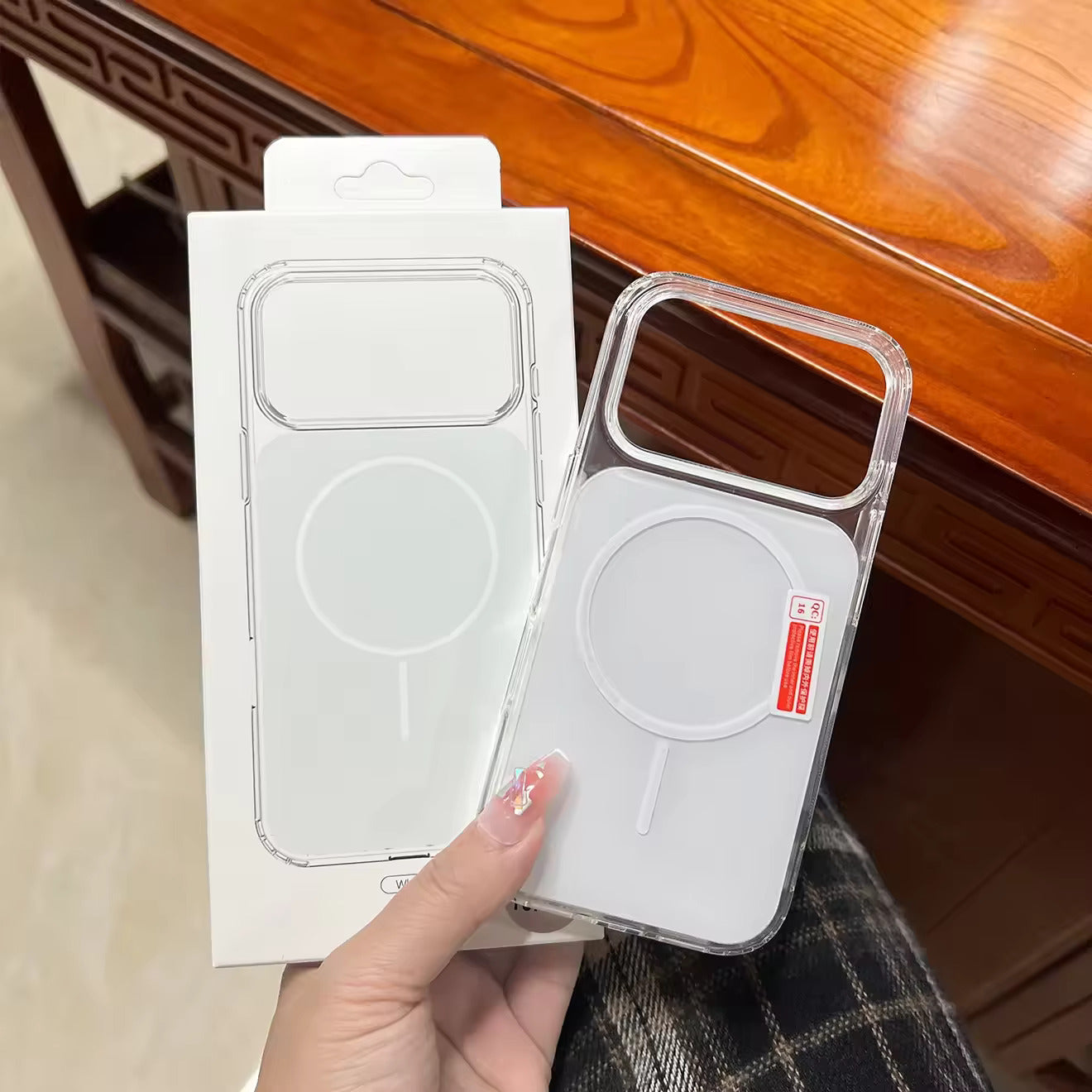 iPhone 17 Pro Max Clear Colorful Magnetic Case - White