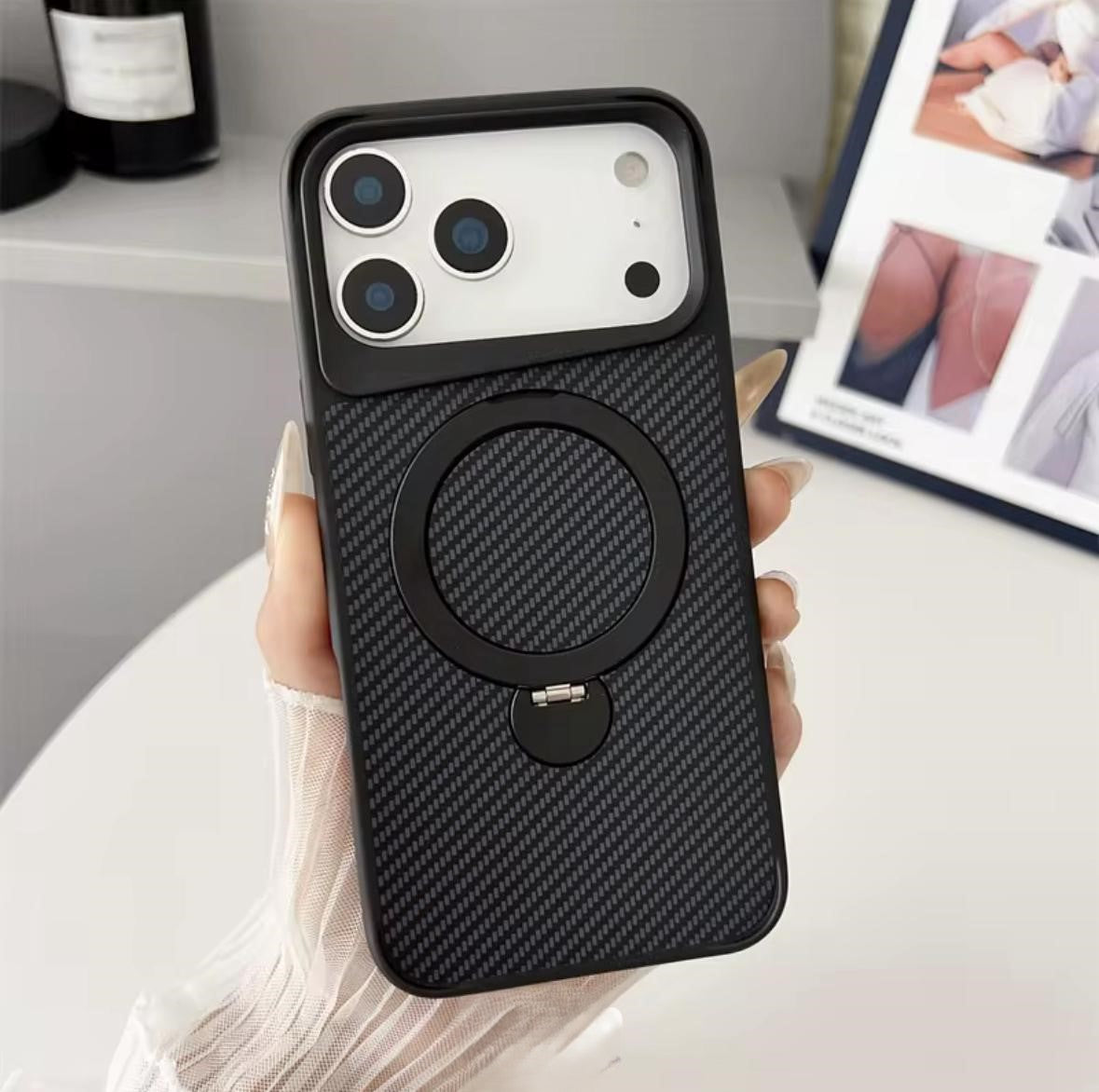 iPhone 17 Pro Max Carbon Fiber Kickstand Case (With Retail Box) | Black